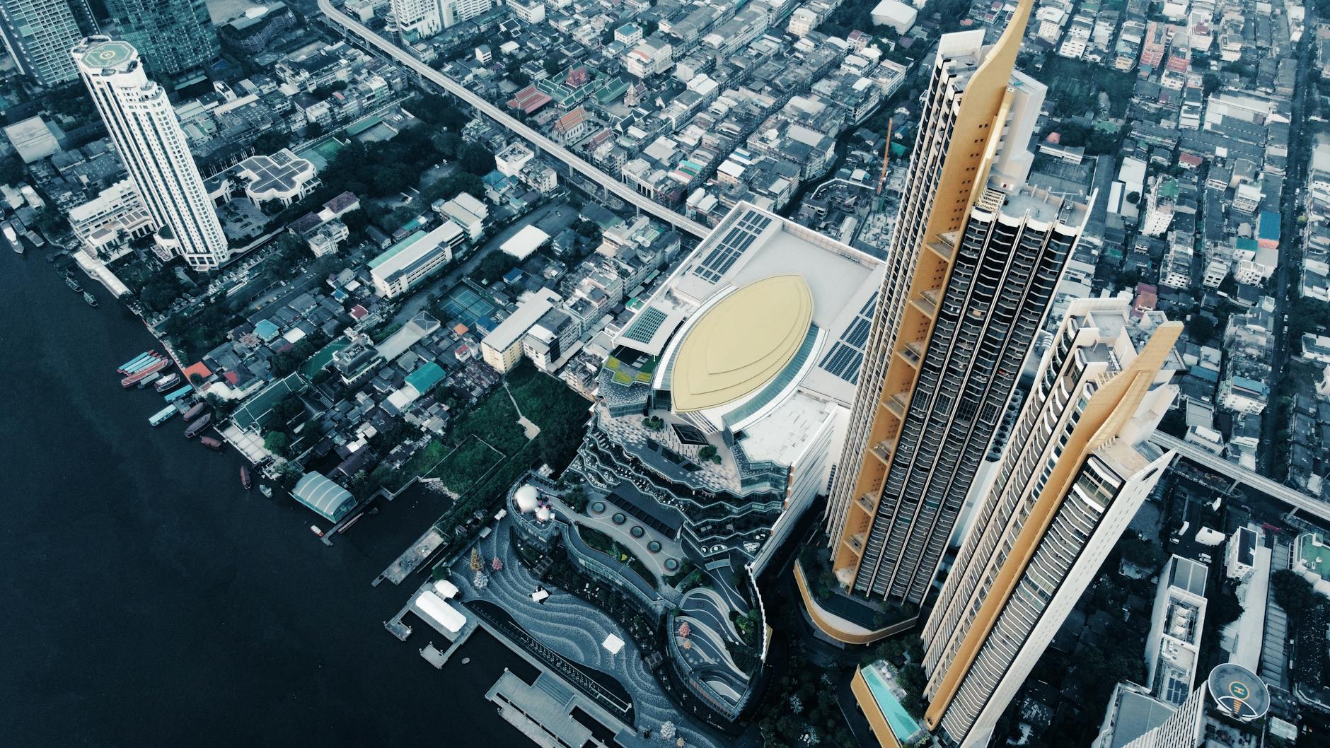 Bangkok Nightlife: Rooftop Bars, Hidden Speakeasies, and the Khao San Honest Take