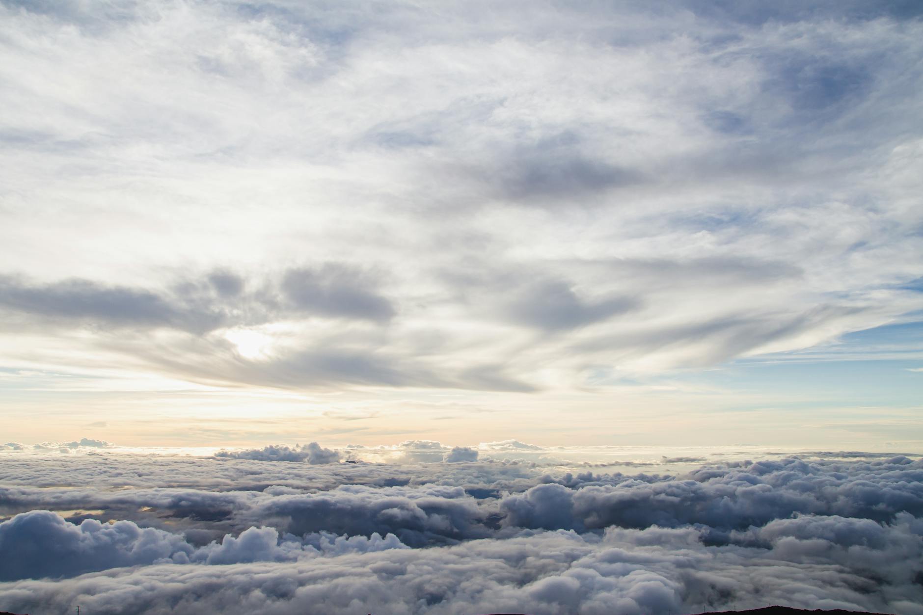 Haleakalā Sunrise Guide: Reservations, Timing & Photos