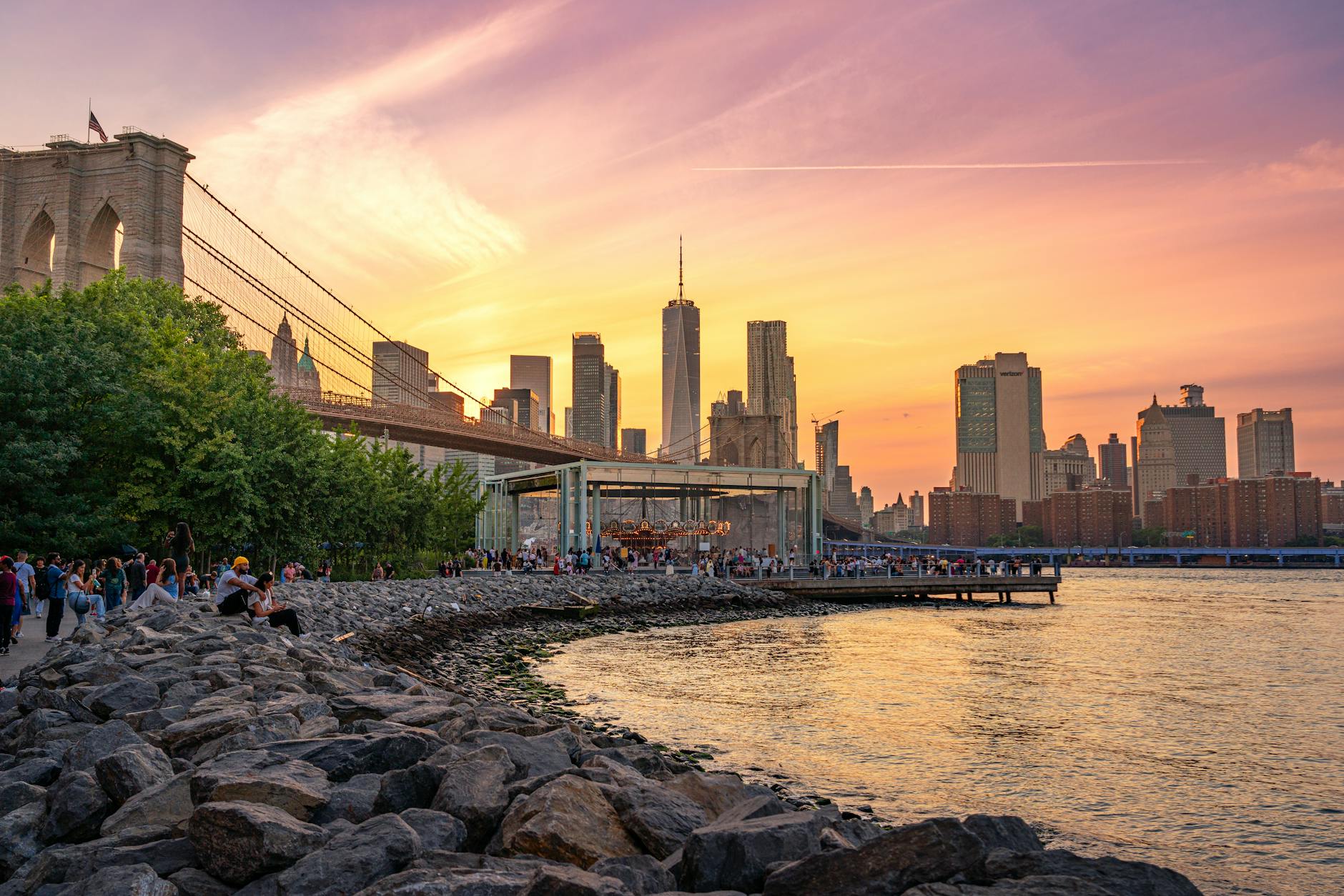 Brooklyn Day Trip From Manhattan: Williamsburg to DUMBO
