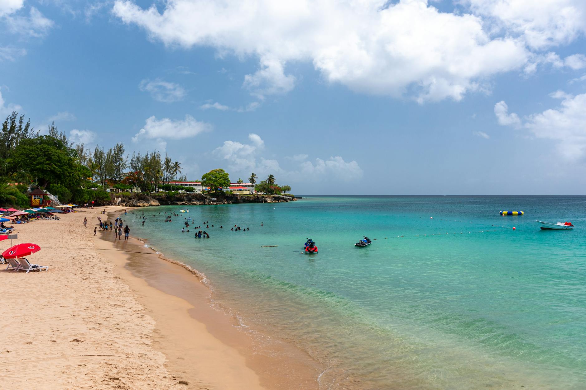 Xcaret in April: Easter Crowds, Weather, and Hidden Sweet Spots